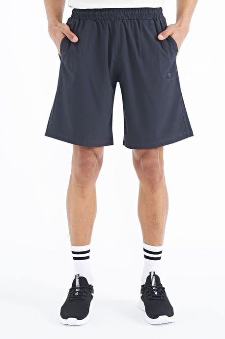 Herren Regular-Fit Weite Shorts - Image 2