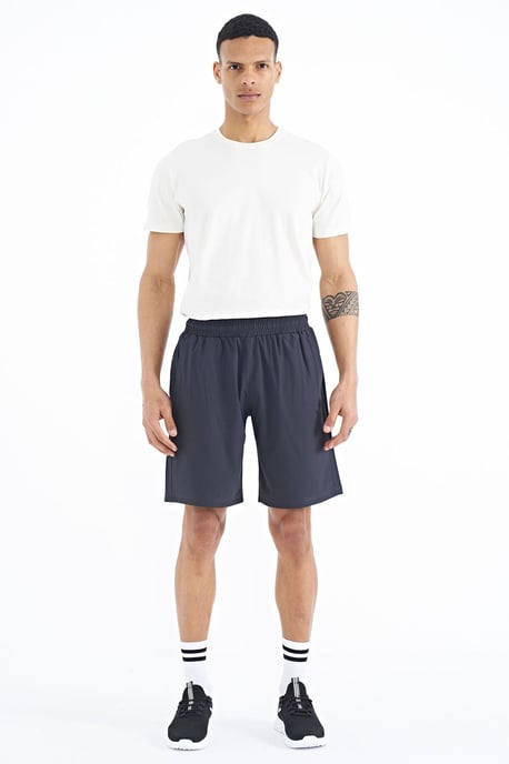 Herren Regular-Fit Weite Shorts - Image 3
