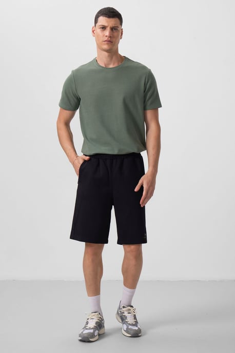 Übergroße Baumwollmischung Strickshorts - Image 1