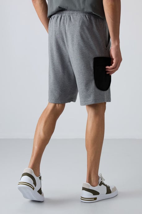 Herren Cargo-Shorts mit weitem Bein - Image 5