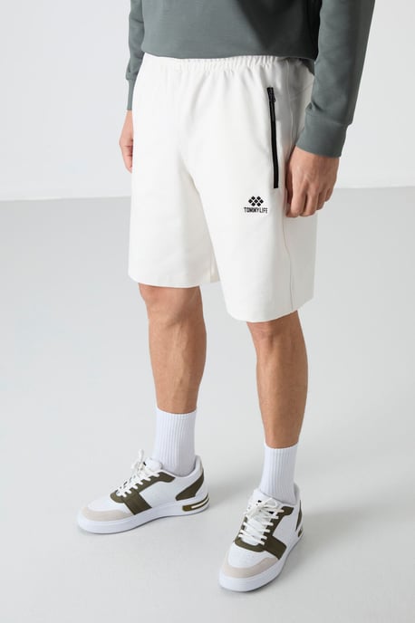 Herren Sweatshorts mit regulärer Passform aus Strick - Image 3