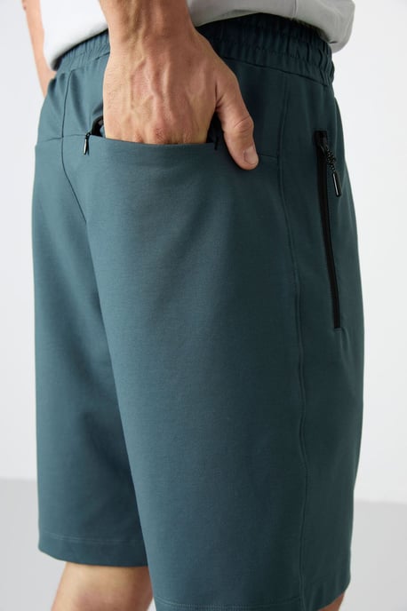 Herren Sweat-Shorts in regulärer Passform aus Strick - Image 6