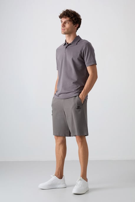 Herren Cargo Shorts mit weitem Bein - Image 2