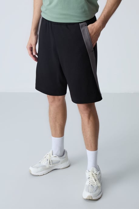 Herren Sweatshorts aus Baumwollmix - Image 2