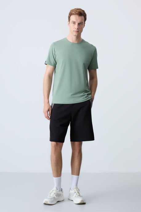Herren Sweatshorts aus Baumwollmix - Image 5