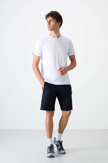 Herren Sweatshorts mit regulärer Passform - Image 3
