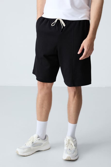 Herren Sweatshorts aus Baumwollmischung - Image 3