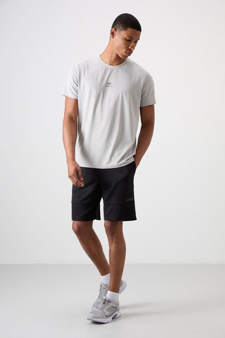Herren Unifarbene Sweatshorts - Image 1