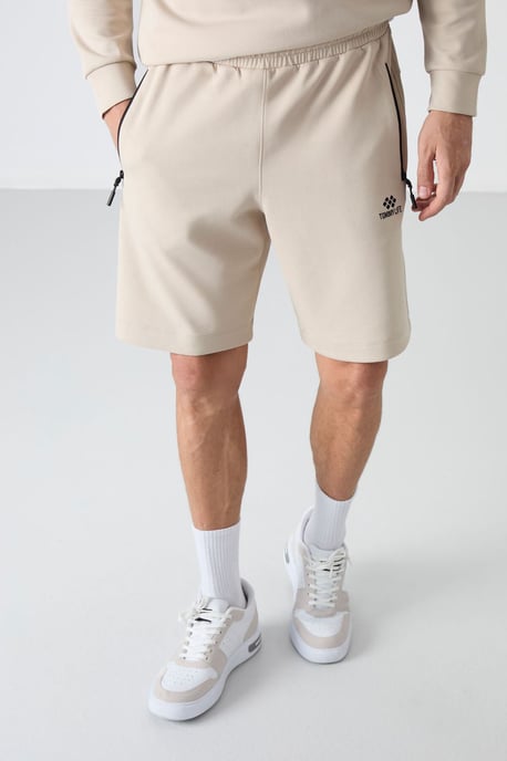 Herren Sweatshorts in regulärer Passform aus Strick - Image 2