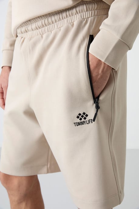 Herren Sweatshorts in regulärer Passform aus Strick - Image 5