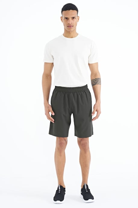 Herren Regular-Fit Shorts mit weiter Beinform - Image 1