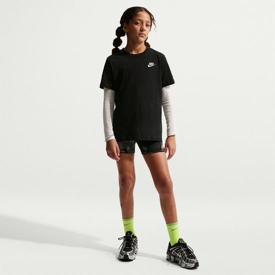 Nike - "Futura" T-Shirt für Kinder, Regulär (Schwarz/Weiß) - Image 4