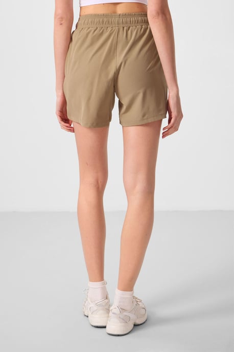 Hochtaillierte Strickshorts - Image 5