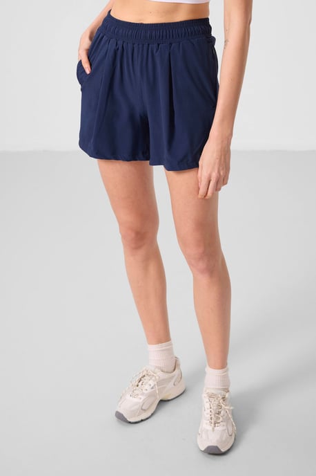 Hochtaillierte Strickshorts - Image 1
