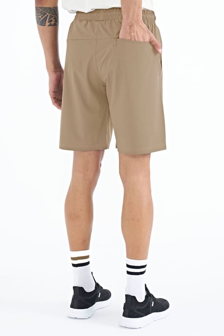 Herren Regular-Fit Weite Shorts - Image 6