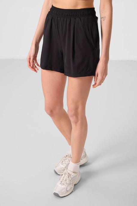 Hochtaillierte Strickshorts - Image 4