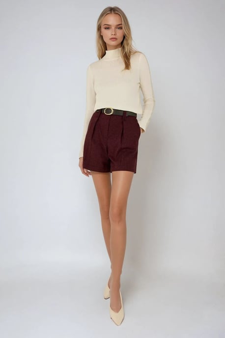 Hochtaillierte Mini-Shorts - Image 2