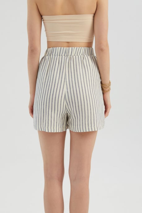 Gestreifte High-Waist-Shorts mit elastischem Bund - Image 5