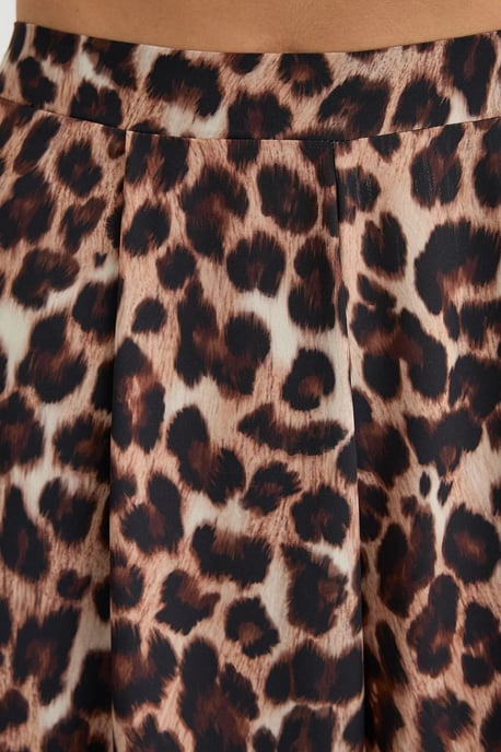 Mid-Rise Weite Tierdruckhose mit Kordelzug - Image 6