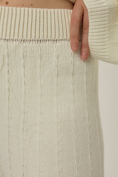 Strickhose mit weitem Bein und Struktur - Image 4