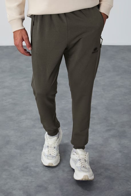 Herren Jogging Sweatpants mit Reißverschlusstasche - Image 1