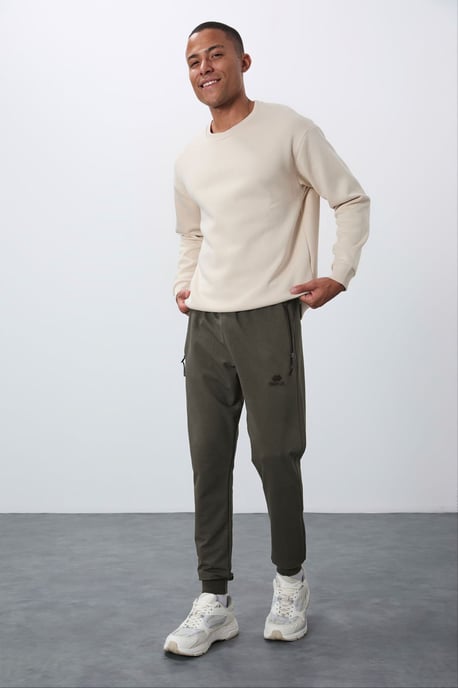 Herren Jogging Sweatpants mit Reißverschlusstasche - Image 2