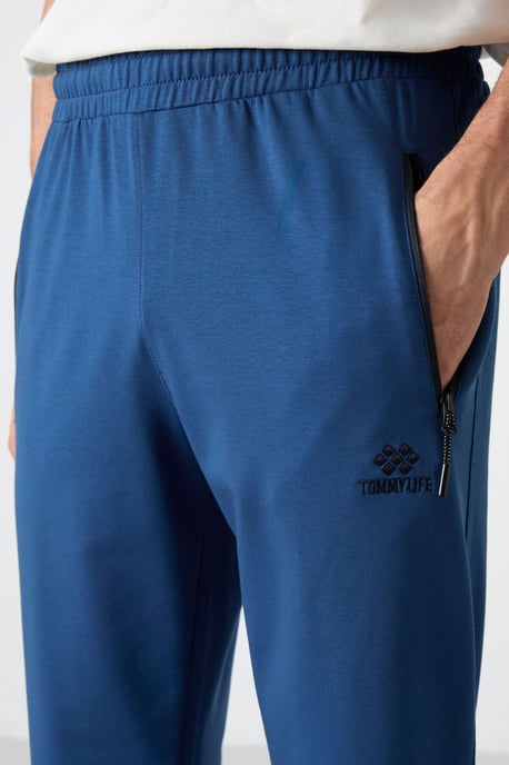 Herren Einfarbige Sweatpants mit Reißverschlusstasche - Image 4