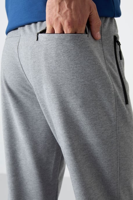 Herren Sweatpants im regulären Schnitt mit geradem Bein - Image 6