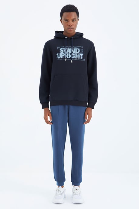 Herren Regular-Fit 3-Nadel Fleece Sweatpants - Image 4