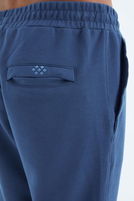 Herren Regular-Fit 3-Nadel Fleece Sweatpants - Image 6