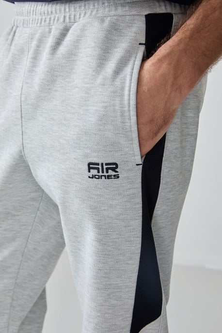 Herren Fleece-Sweatpants im Regular Fit - Image 4
