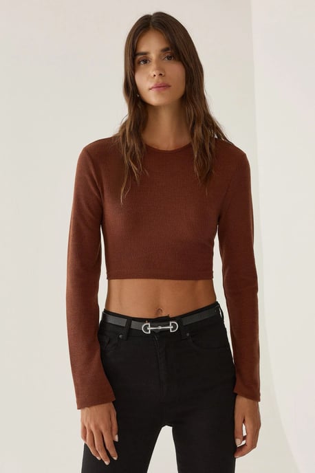 Eng anliegendes Crop-Top - Image 1
