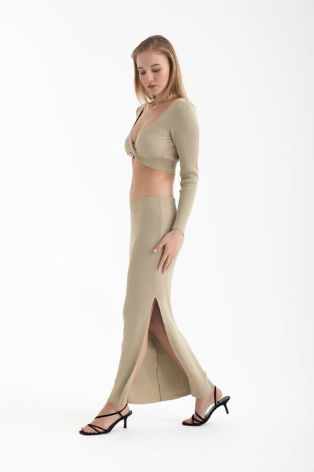 2 Stück: V-Ausschnitt Langarm Crop Top & Hohe Taille Schlitz Maxirock - Image 3
