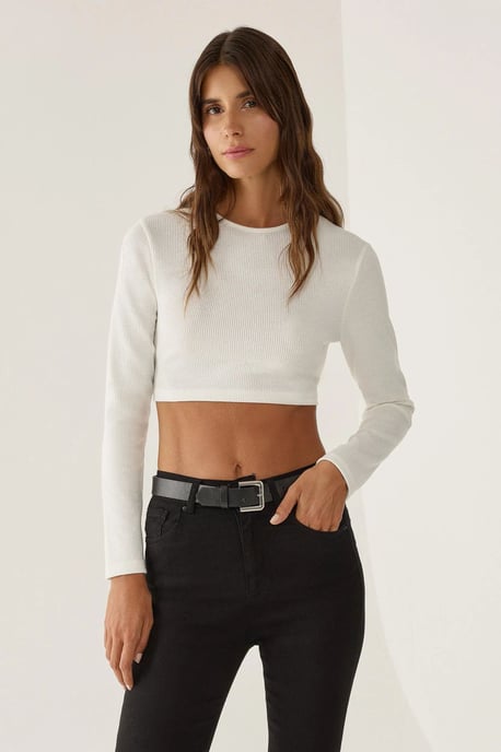Eng anliegendes Crop-Top - Image 1
