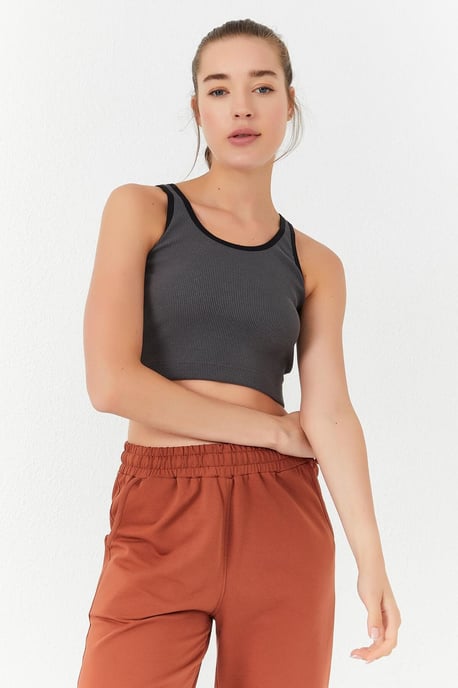 Rippenshirt ohne Ärmel - Image 1