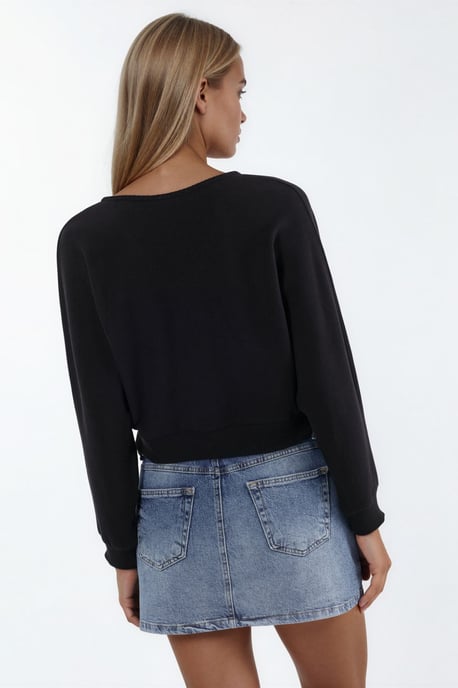 V-Neck Ribbed Crop Cardigan - Image 2