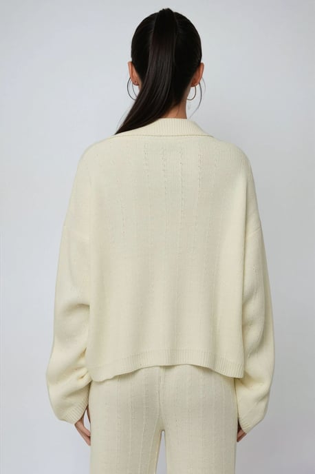 Strickjacke mit Knöpfen und Strukturmuster - Image 5
