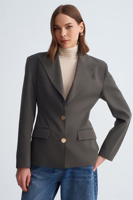 Taillierter Krepp-Blazer mit Schalkragen - Image 4