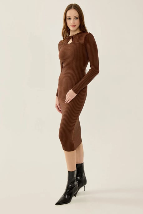 Rippstrick-Midi-Kleid mit Choker-Kragen - Image 2