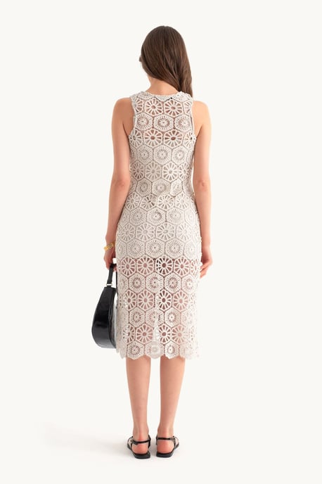 Hiccup Spitzen-Crochet-Midikleid mit Rundhalsausschnitt - Wollweiß - Image 5