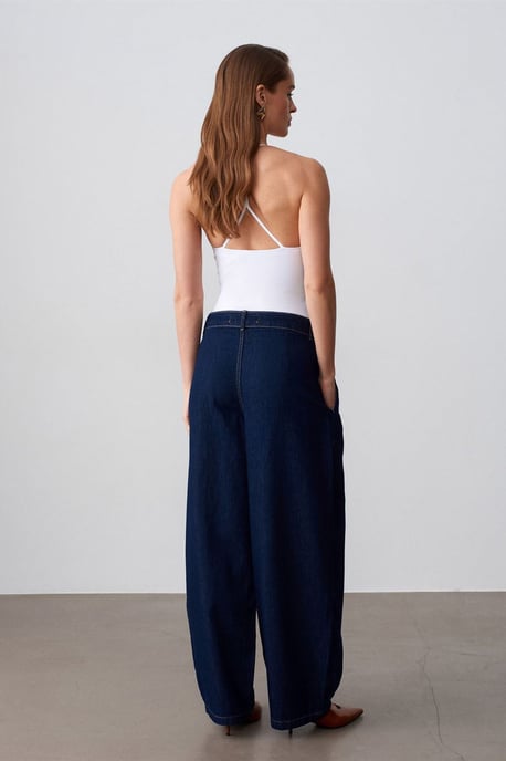 Hoch-taillierte weit geschnittene Jeans - Image 2