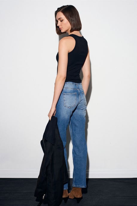 Damen High-Waist Weite Jeans - Image 2