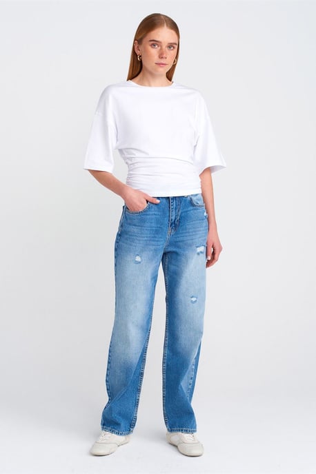 Hochtaillierte Mom-Jeans mit weitem Bein - Image 1