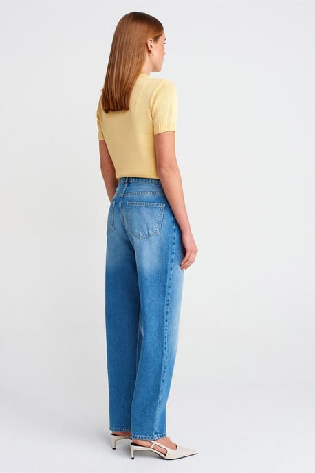 Damen Hochtaillierte Schlagjeans - Image 2