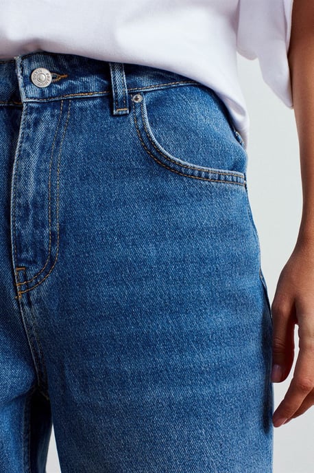Hochtaillierte weite Denim-Jeans - Image 4