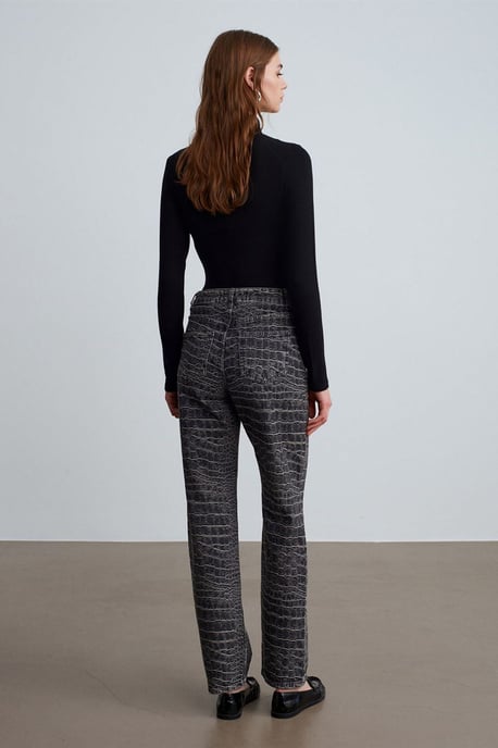 Hoch geschnittene gerade Jeans mit Struktur - Image 2