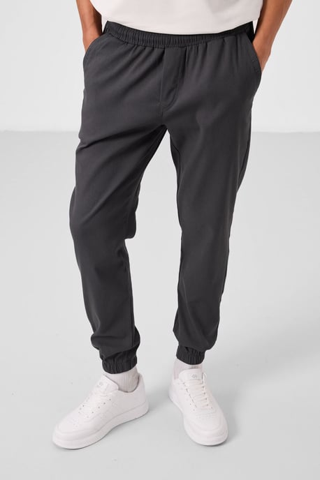 Herren Chinos mit geradem Bein zum Hineinschlüpfen - Image 4