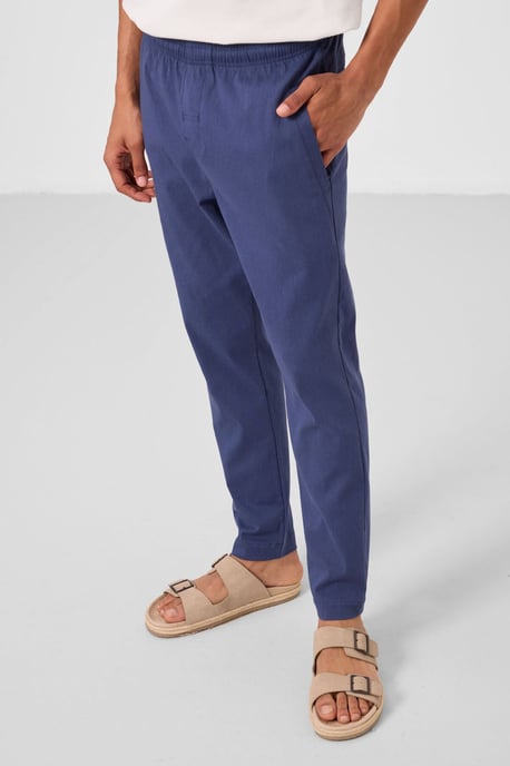 Herren Chino-Hose mit geradem Bein aus Gabardin - Image 3