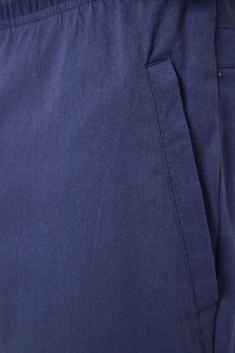 Herren Chino-Hose mit geradem Bein aus Gabardin - Image 6
