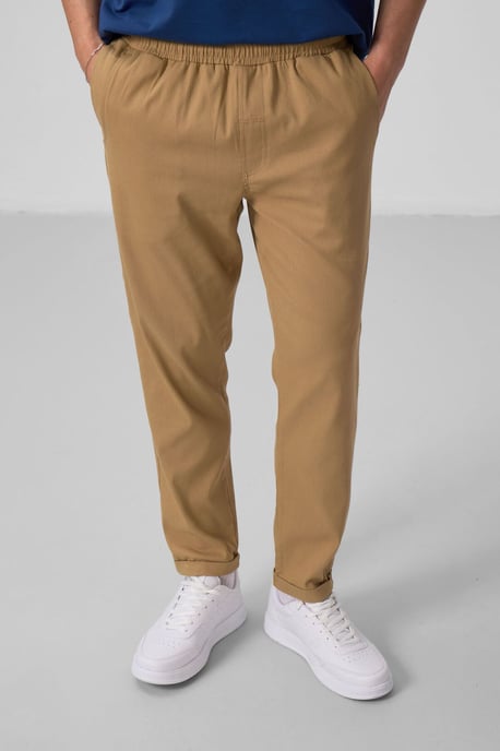 Herren Chinos mit geradem Bein aus Gabardine - Image 2